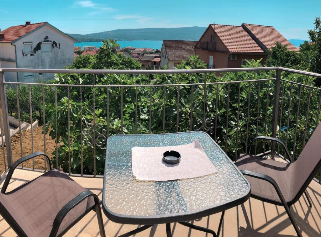 Apartmani Cupara Tivat Exterior foto